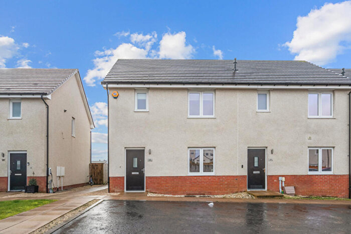 3 Bedroom End Of Terrace House For Sale In Catbells Drive, East Kilbride, Glasgow, G75