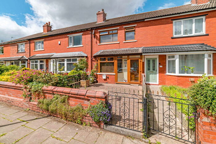3 Bedroom Terraced House For Sale In Hind Hill Street, Heywood, OL10