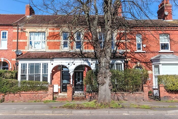 3 Bedroom Terraced House For Sale In Northampton Road, Wellingborough, NN8