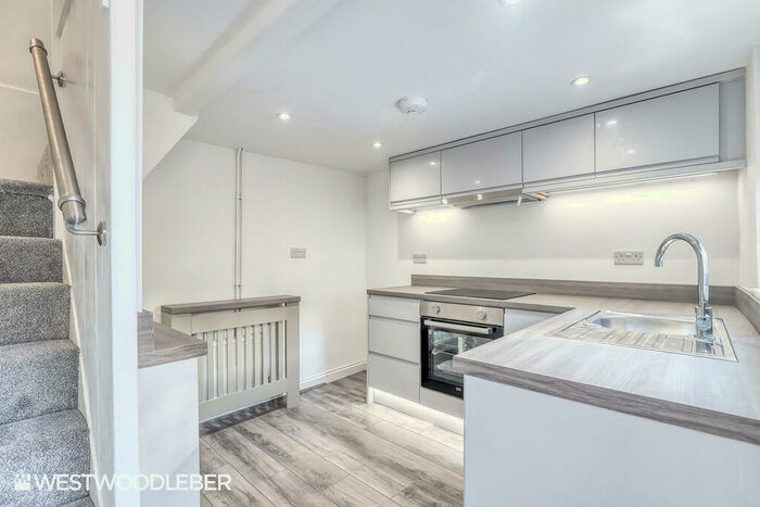 1 Bedroom Mews To Rent In High Street, Buntingford, SG9