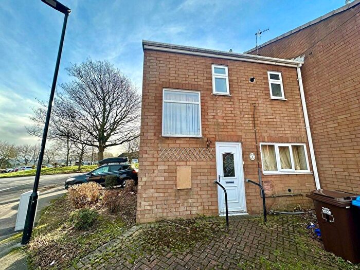 2 Bedroom End Of Terrace House For Sale In Knowle Top, Halfway, Sheffield, S20