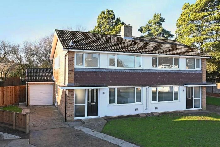 3 Bedroom Semi-Detached House To Rent In Linton Meadows, Linton On Ouse, York, YO30