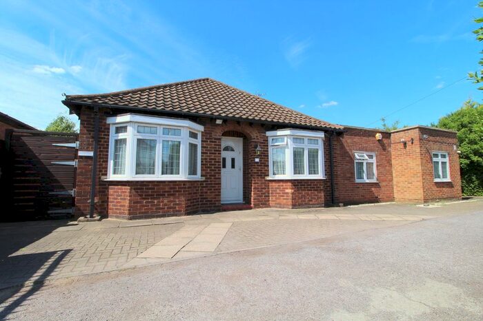 4 Bedroom Detached Bungalow To Rent In Chertsey Road, Ashford, TW15