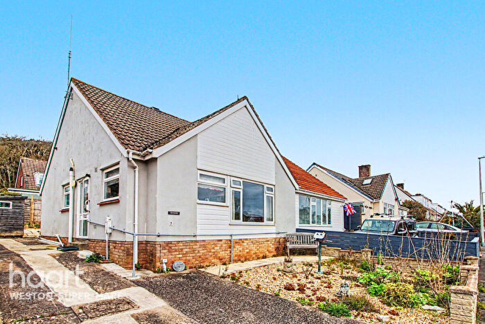 2 Bedroom Bungalow For Sale In Tormynton Road, Weston-Super-Mare, BS22