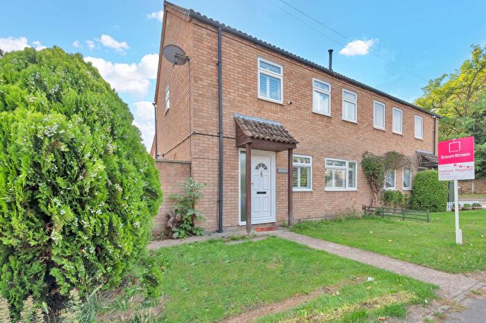 3 Bedroom Semi-Detached House For Sale In High Street, Fowlmere, SG8