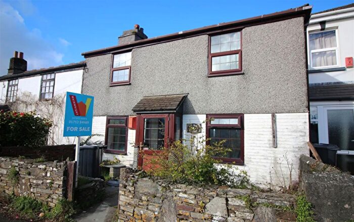 4 Bedroom Cottage For Sale In St. Stephens Hill, St. Stephens, Saltash, Cornwall, PL12