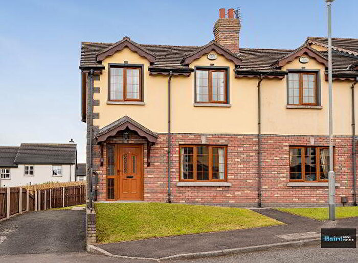 3 Bedroom End TownHouse For Sale In Brae Court, Dungannon, BT71