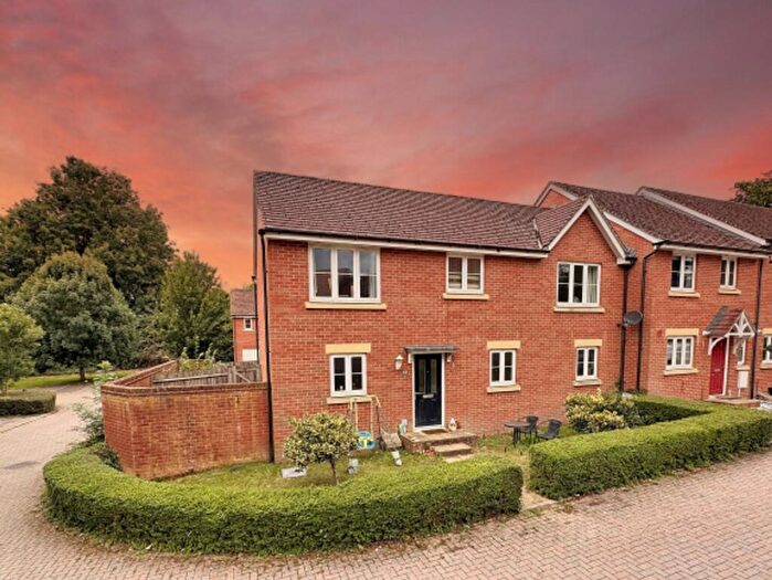 2 Bedroom Terraced House For Sale In Massey Road, Tiverton, EX16