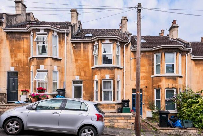 5 Bedroom Terraced House To Rent In Thornbank Place, Bath, BA2