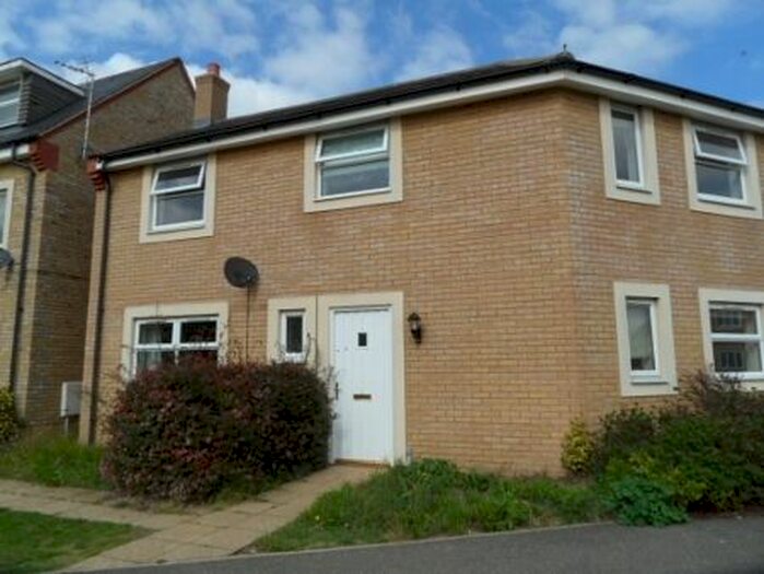 3 Bedroom End Of Terrace House To Rent In Fawnlea, Cambourne, CB23