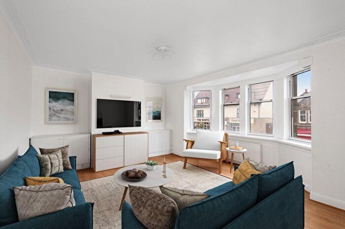 3 Bedroom Flat For Sale In /, St John's Road, Corstorphine, Edinburgh, EH12