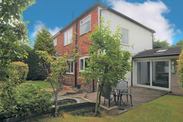 3 Bedroom Semi-Detached House To Rent In Out Lane, Woolton, Liverpool, L25