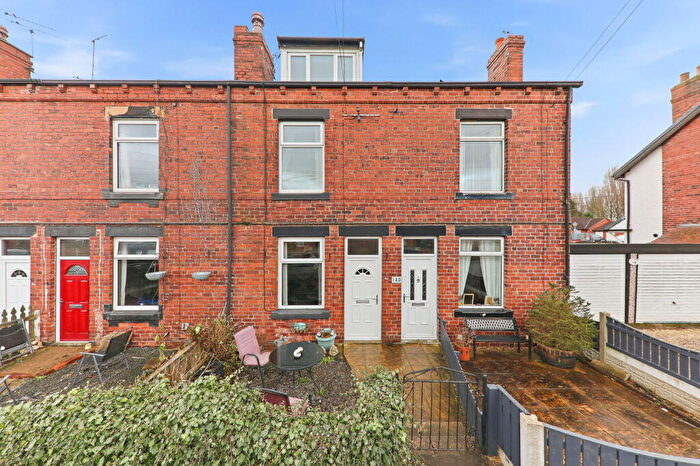 3 Bedroom Terraced House For Sale In Lower Mickletown, Methley, Leeds, LS26