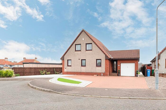 4 Bedroom Terraced House For Sale In Fernhill Drive, Windygates, KY8