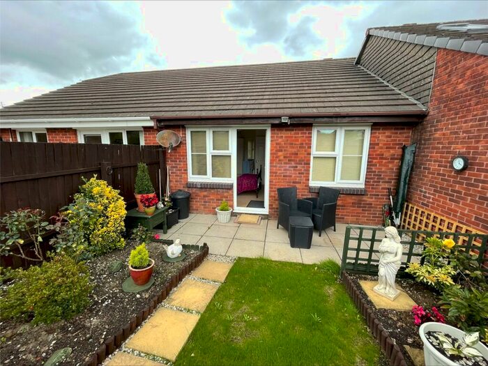 2 Bedroom Bungalow To Rent In Coombe Road, Callington, Cornwall, PL17