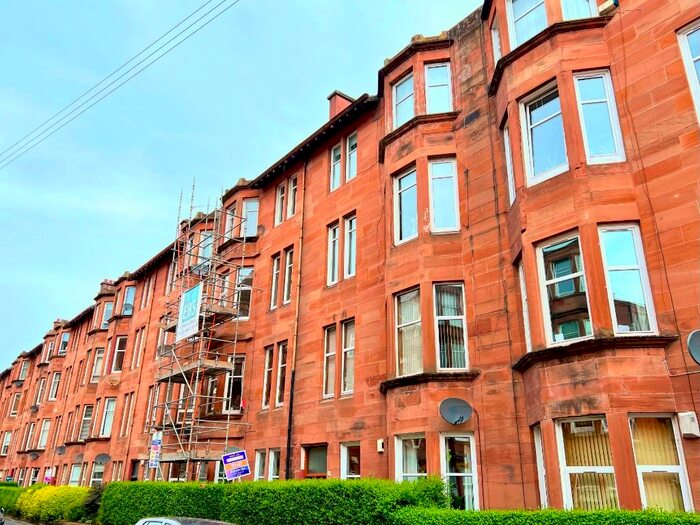 2 Bedroom Flat To Rent In Dundrennan Road, Cathcart, Glasgow, G42