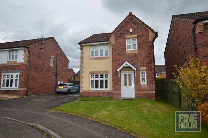 3 Bedroom Detached House To Rent In Acacia Way, Cambuslang, Glasgow, Lanarkshire, G72