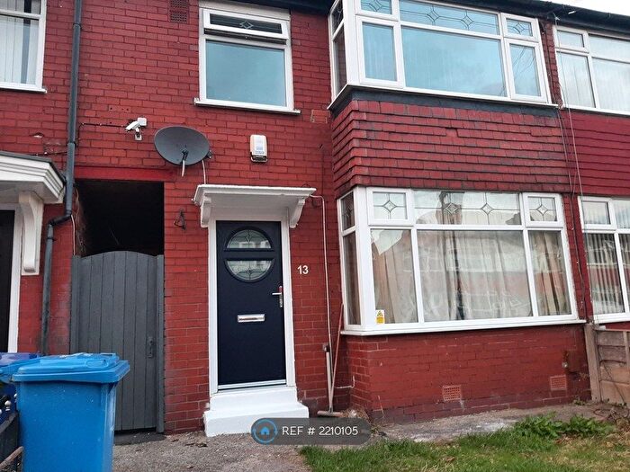 3 Bedroom Semi-Detached House To Rent In Essex Avenue, Manchester, M43