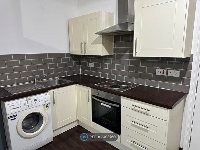 Studio To Rent In Roundhay Road, Leeds, LS8