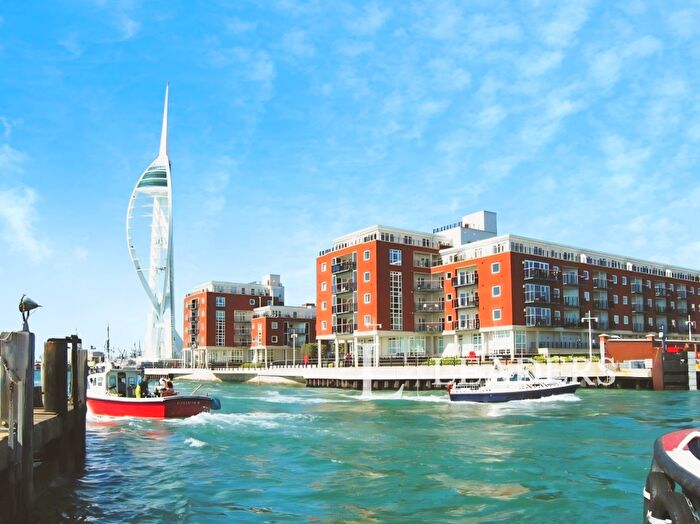 2 Bedroom Flat To Rent In Arethusa House, Gunwharf Quays, Portsmouth, PO1