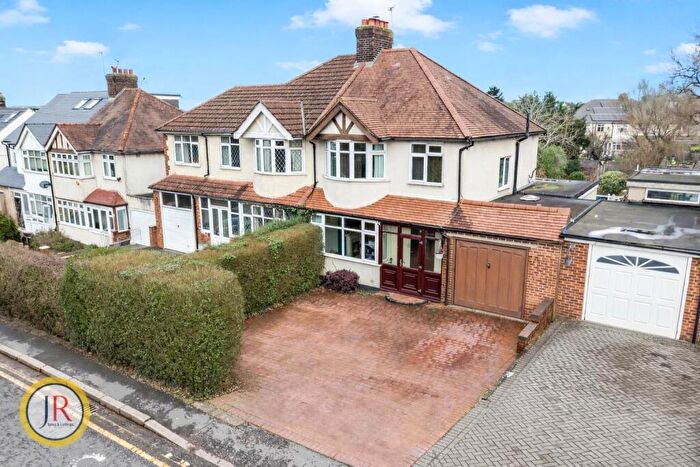 3 Bedroom Semi Detached House For Sale In Mutton Lane, Potters Bar, EN6