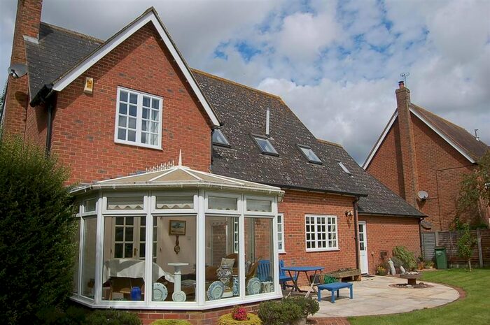 4 Bedroom Detached House To Rent In Duck Street, Elham, Canterbury, CT4