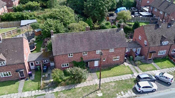 3 Bedroom Semi-Detached House For Sale In Springfield Green, Shrewsbury, Shropshire, SY2