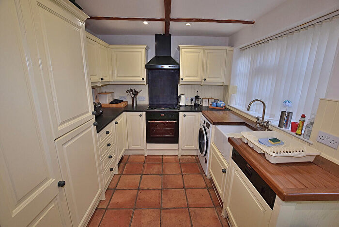2 Bedroom Cottage To Rent In The Green, Richmond, DL10