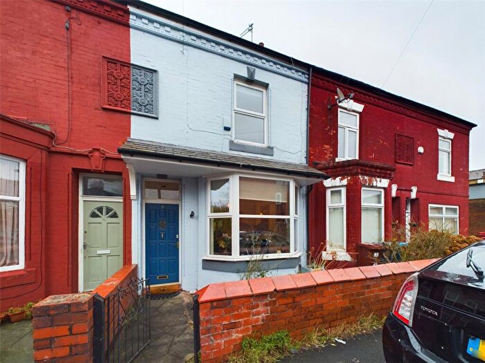 3 Bedroom Terraced House To Rent In York Street, Levenshulme, Manchester, M19