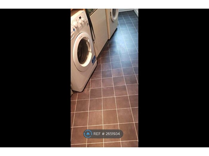 4 Bedroom Terraced House To Rent In Well Street, Exeter, EX4