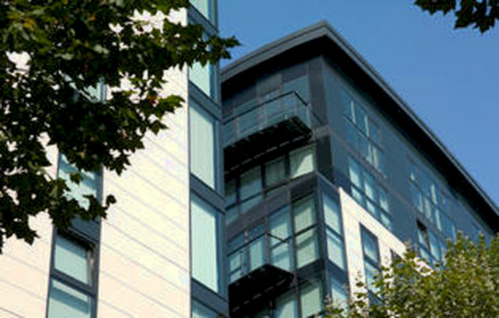 Studio To Rent In Lowden Road, London, SE24