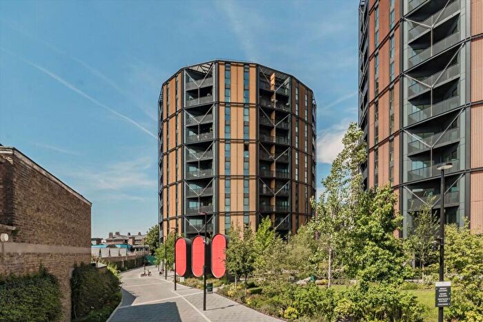 1 Bedroom Flat To Rent In Marian Place, Hackney, E2