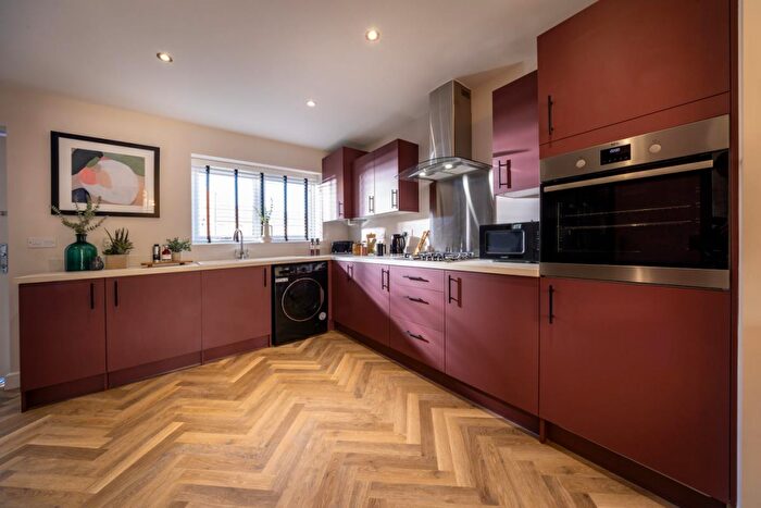 3 Bedroom Terraced House For Sale In Lichfield Street, Fazeley, B78