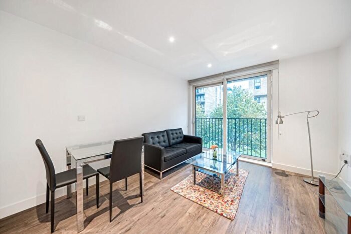 1 Bedroom Apartment To Rent In Whiting Way London, SE16