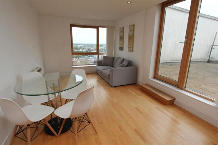 1 Bedroom Flat To Rent In Clarence House, Leeds Dock, LS10