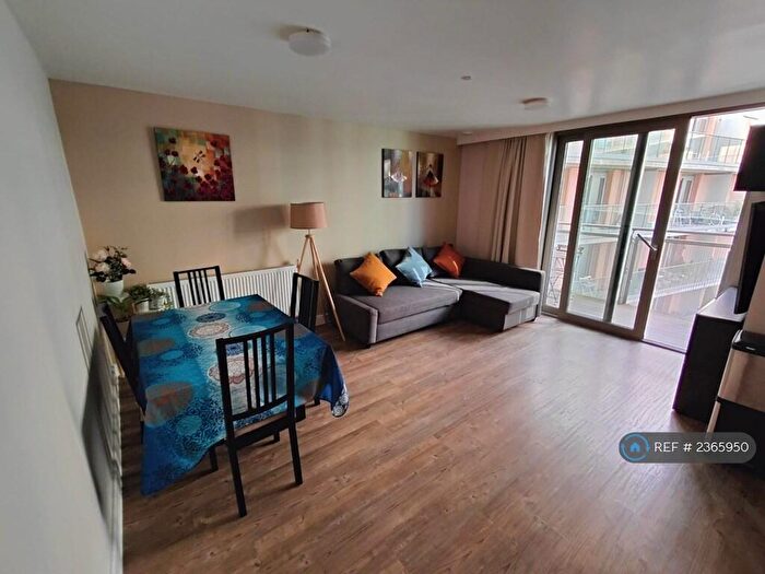 1 Bedroom Flat To Rent In Lewisham, London, SE13