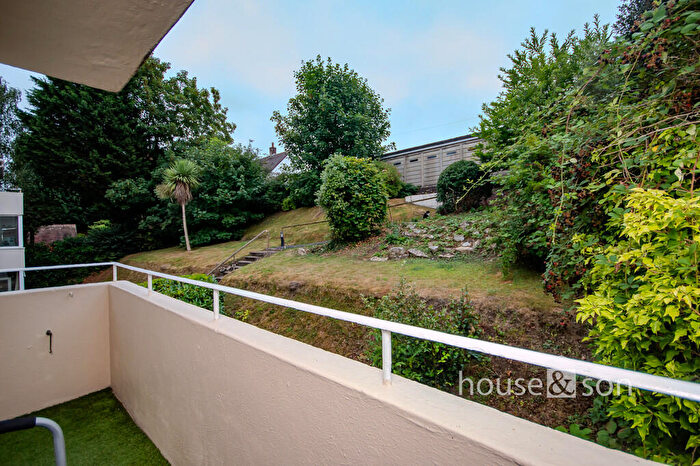 2 Bedroom Apartment To Rent In Surrey Road, Bournemouth, BH4