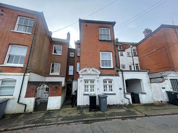 2 Bedroom Apartment To Rent In High Beach, Felixstowe, IP11