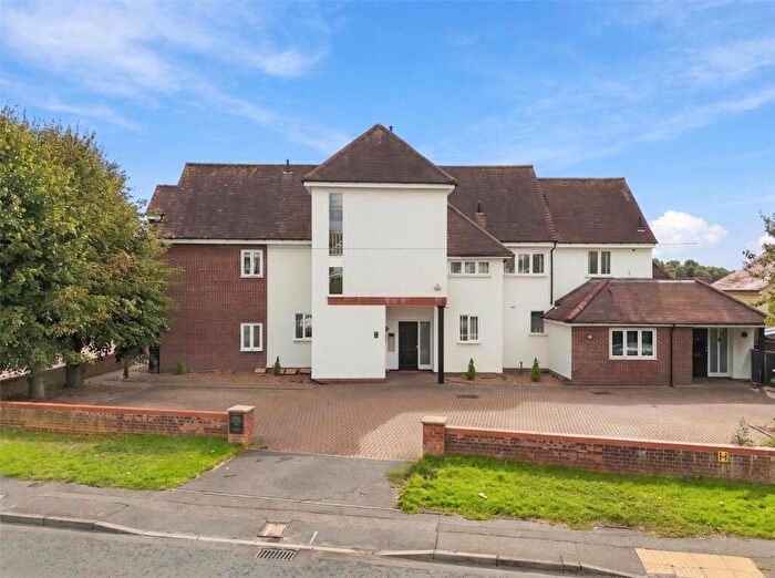 2 Bedroom Apartment For Sale In Upleatham House, Roxwell Road, Chelmsford, Essex, CM1