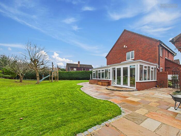 4 Bedroom Detached House For Sale In Oak View, Bretton, Peterborough, PE3