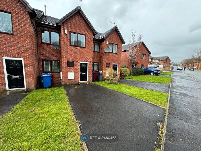 3 Bedroom Terraced House To Rent In Hamilton Street, Blackburn, BB2