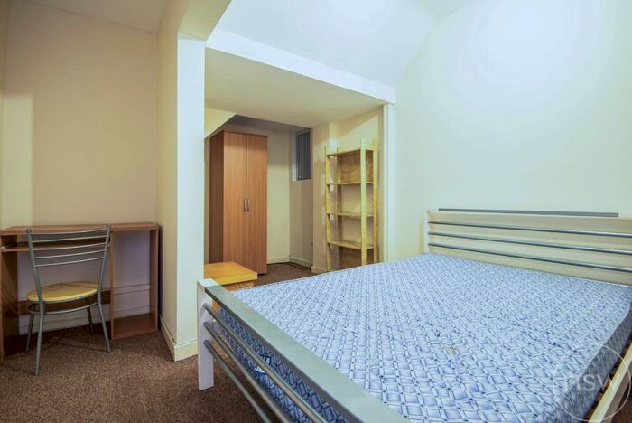 3 Bedroom Flat To Rent In Wigan Road, Ormskirk L39