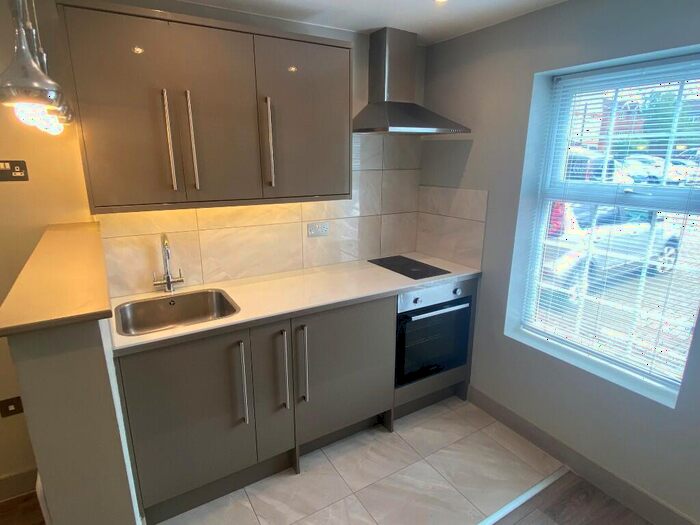 Studio To Rent In Howard Close, Waltham Abbey, Essex, EN9