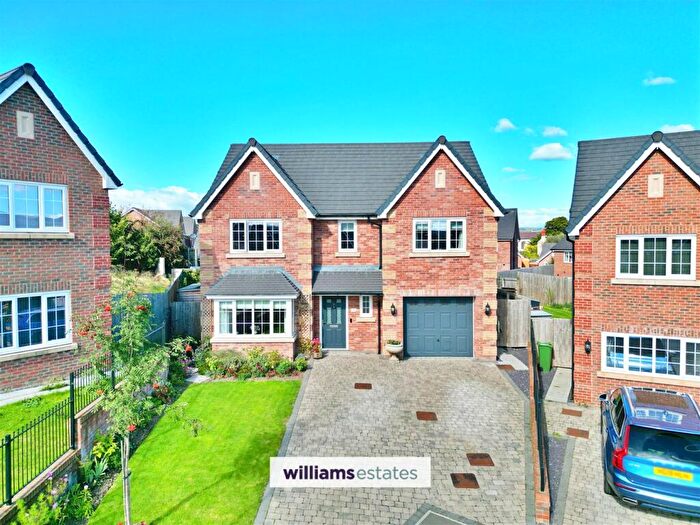 4 Bedroom Detached House For Sale In Llys Yr Afon, Denbigh, LL16