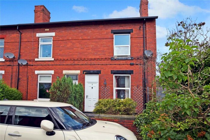 3 Bedroom Terraced House To Rent In Oakfield Avenue, Rothwell, Leeds, LS26