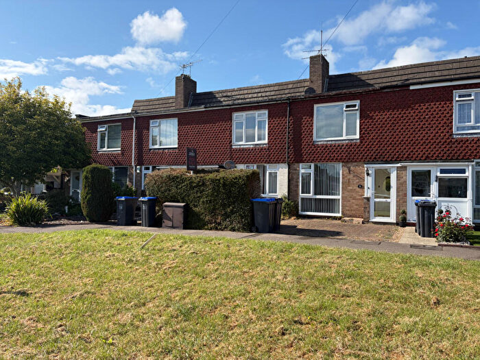 3 Bedroom Terraced House For Sale In Muirfield Road, Worthing, BN13