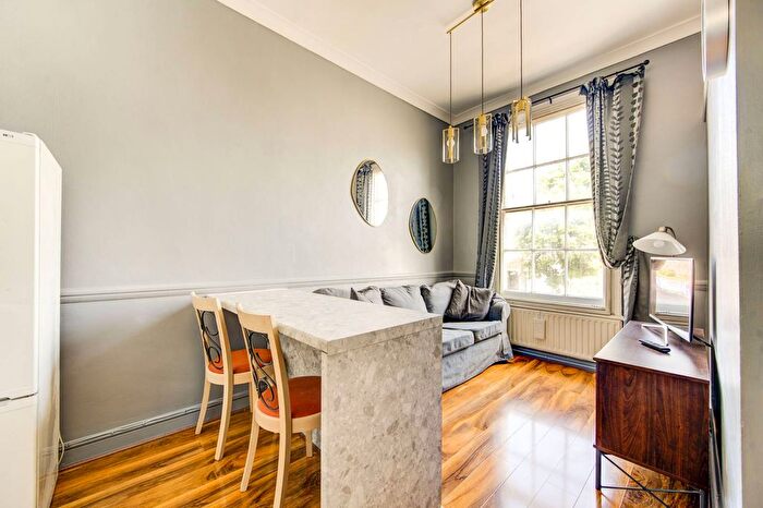 1 Bedroom Flat To Rent In Fulham Road, Fulham Broadway, London, SW6