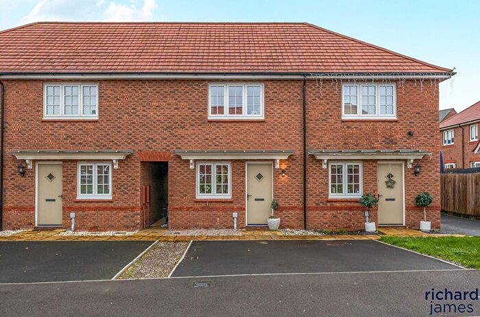 3 Bedroom Terraced House For Sale In Rockley Close, Swindon, SN3
