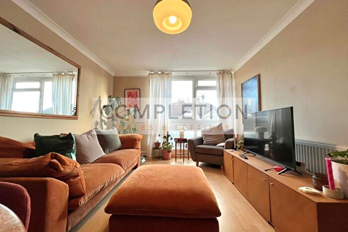 2 Bedroom Flat To Rent In The Highams, Forest View Road, London, E17