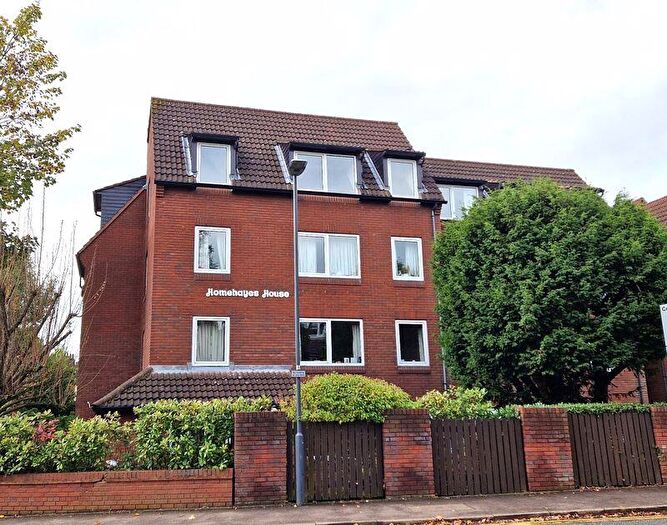 1 Bedroom Retirement Property For Sale In Oakdene Close, Hatch End, HA5